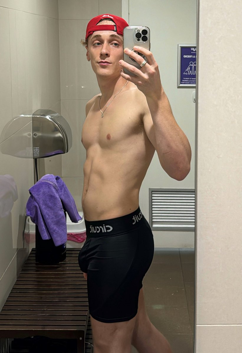 cake incoming (soon i hope)