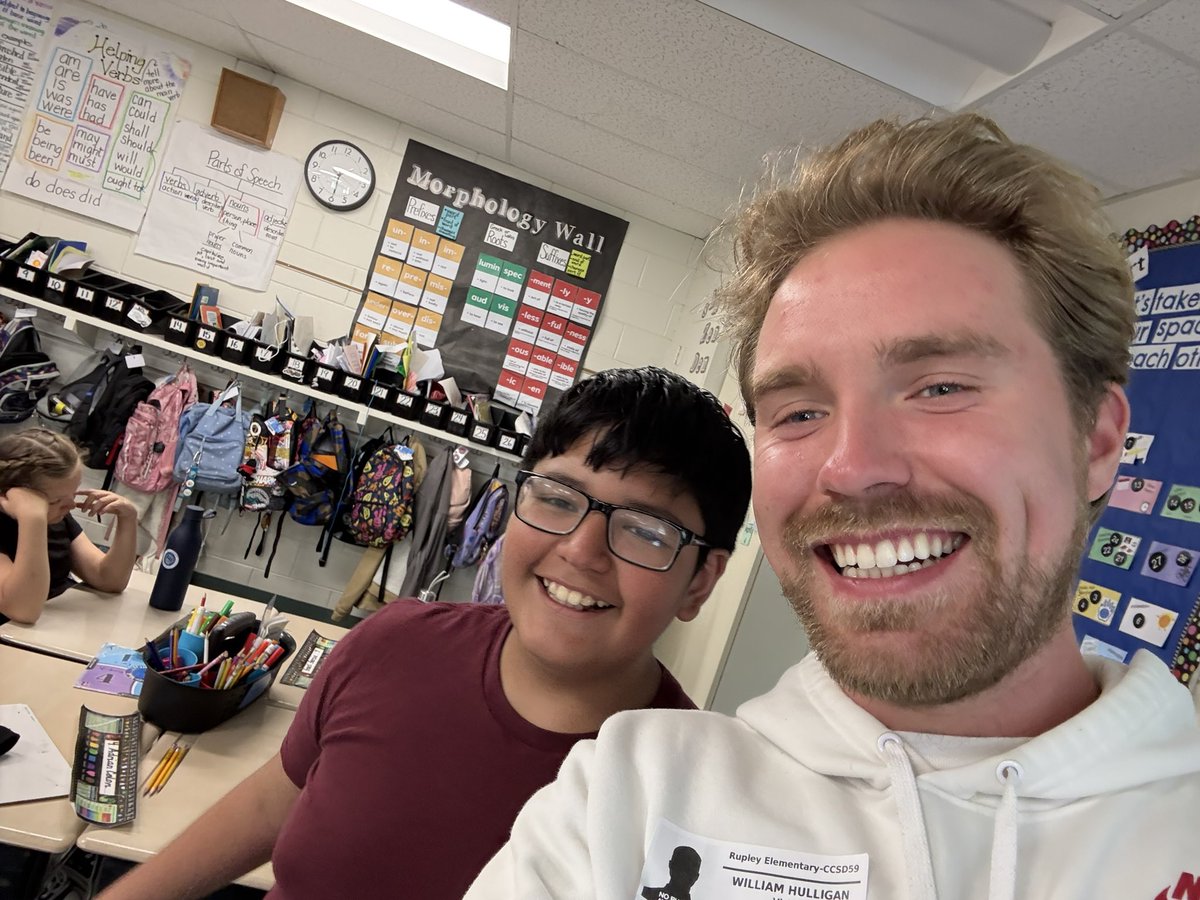 HulliganExplore's tweet image. It’s always fun when my biggest kid, Will, is in town to surprise our 4th grade kids. We played “How well do you know your teachers?” using inference to answer questions. Teams could “phone a friend” (Will) if they needed help. Fun times @D59Rupley !