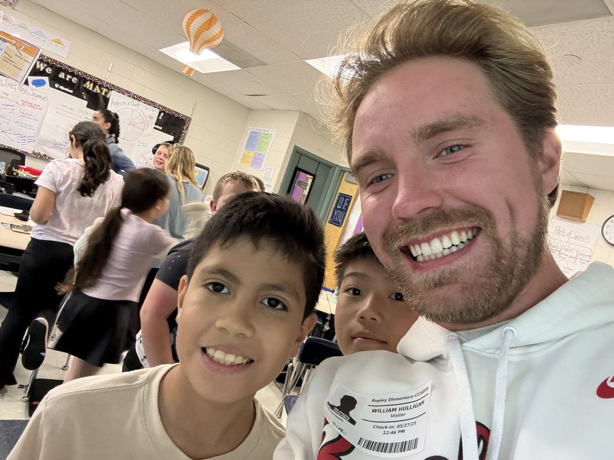 HulliganExplore's tweet image. It’s always fun when my biggest kid, Will, is in town to surprise our 4th grade kids. We played “How well do you know your teachers?” using inference to answer questions. Teams could “phone a friend” (Will) if they needed help. Fun times @D59Rupley !