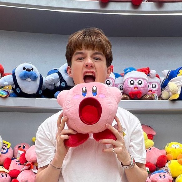 major02blur's tweet photo. คนเราสามารถน่ารักได้ขนาดนี้เลยหรอคับ (⁎′̥̥̥ ⌑‵̥̥̥)💔

#LEONBROCCO https://t.co/1EwsncZno7
