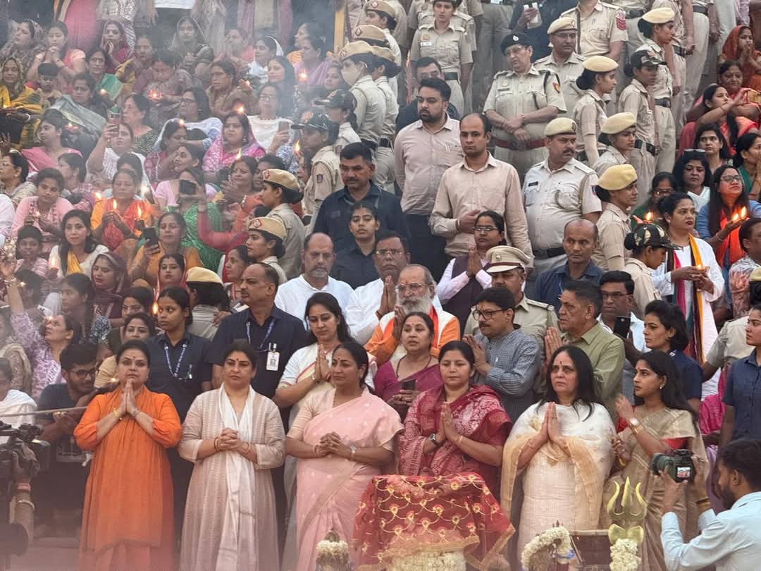 पुण्यश्लोक रानी अहिल्याबाई होल्कर जी की जन्म जयंती के अवसर पर माननीय मुख्यमंत्री श्रीमती रेखा गुप्ता जी की उपस्थिति में आयोजित यमुना आरती में सम्मिलित हुआ।
#AhilyabaiHolkar