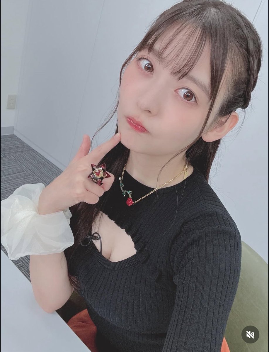 おっぱいアピールでムラムラ💗