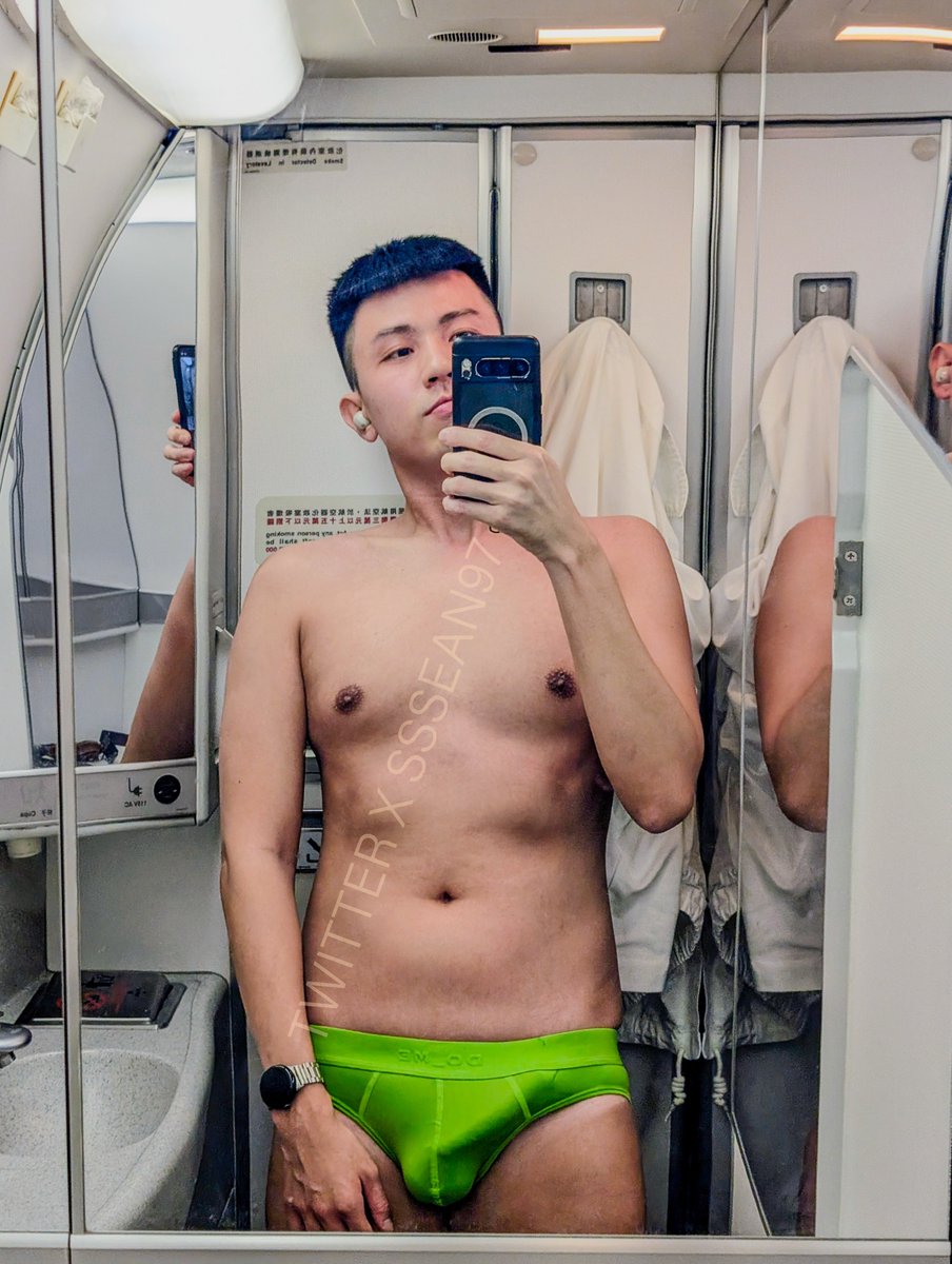 🐲🐲 每次搭飛機的任務