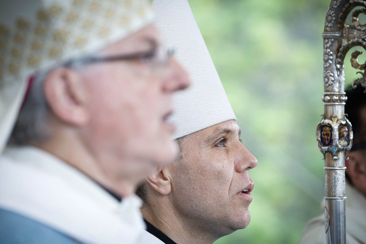 Des del Govern celebrem la continuïtat institucional que aquest fet suposa i desitgem molts encerts al nou copríncep d’Andorra, Josep Lluís Serrano Pentinat.
2/3 
<a href="/BisbatUrgell/">Bisbat d'Urgell</a> <a href="/GovernAndorra/">Govern d'Andorra</a>