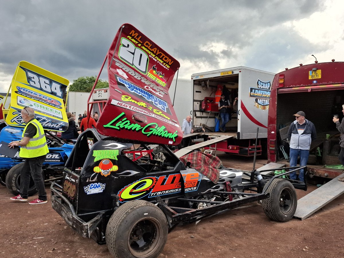 Russ704's tweet photo. #Odsal
#Yorstox
#BriSCAF1 https://t.co/HxboM6GoMj