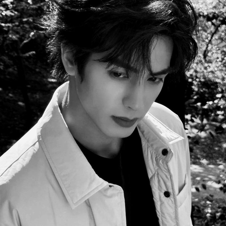 黄, Demario. tweet media