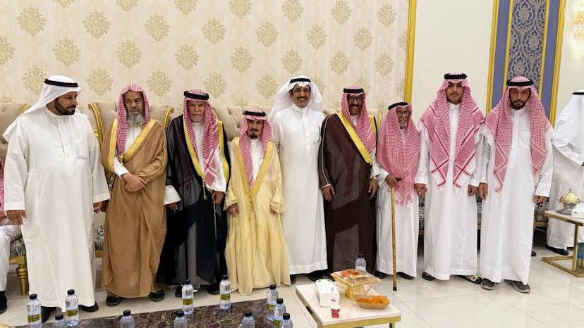 حساب موقع بني حسين الرسمي في ( سناب )
نتشرف بإضافتكم 👇👇 
ونتمى دعمكم للحساب 
اضغط على الرابط للإضافه👇

تغطية حفل عشاء تخرج الملازم / سعود بن فهد العفتان

اضغط الرابط 
👇🏻👇🏻👇🏻

snapchat.com/add/ben_husssa…