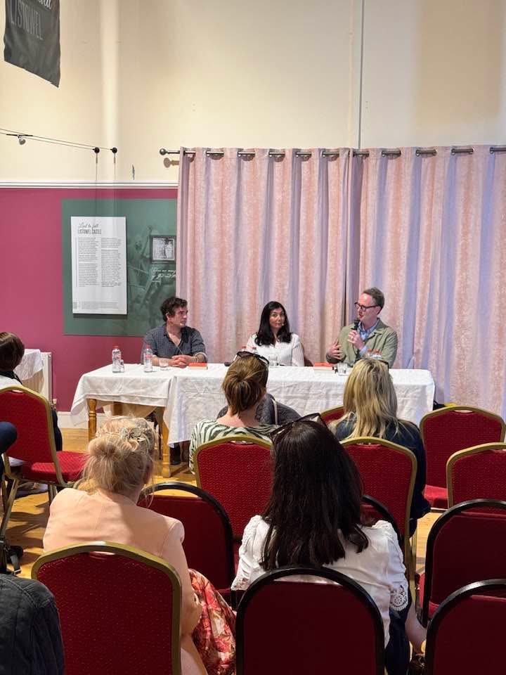 June O'Sullivan (@osullyj79) on Twitter photo Such a lovely event. Thanks to everyone who came along and thanks to Neil for the kind questions. 💕 <a href="/WritersWeek/">Writers' Week</a> Such a lovely event. Thanks to everyone who came along and thanks to Neil for the kind questions. 💕 <a href="/WritersWeek/">Writers' Week</a>