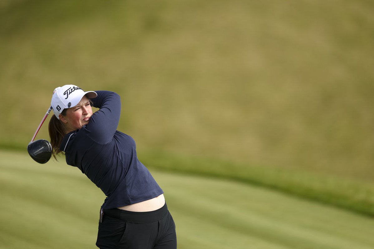 England Golf (@englandgolf) on Twitter photo ๐ด๓ ง๓ ข๓ ฅ๓ ฎ๓ ง๓ ฟ Leading ๐๐ป๐ด๐น๐ถ๐๐ต ๐ฝ๐น๐ฎ๐๐ฒ๐ฟ
โ๏ธ Made the ๐๐ฎ๐ญ
โฌ๏ธ Inside the ๐๐ผ๐ฝ-๐ฎ๐ฑ
Things are going pretty well for <a href="/LottieWoad/">Lottie Woad</a> in the U.S Womenโs Open ๐๐
T22 - Woad (-2)
T42 - Hull (+1)
#USWomensOpen ๐ด๓ ง๓ ข๓ ฅ๓ ฎ๓ ง๓ ฟ Leading ๐๐ป๐ด๐น๐ถ๐๐ต ๐ฝ๐น๐ฎ๐๐ฒ๐ฟ
โ๏ธ Made the ๐๐ฎ๐ญ
โฌ๏ธ Inside the ๐๐ผ๐ฝ-๐ฎ๐ฑ
Things are going pretty well for <a href="/LottieWoad/">Lottie Woad</a> in the U.S Womenโs Open ๐๐
T22 - Woad (-2)
T42 - Hull (+1)
#USWomensOpen