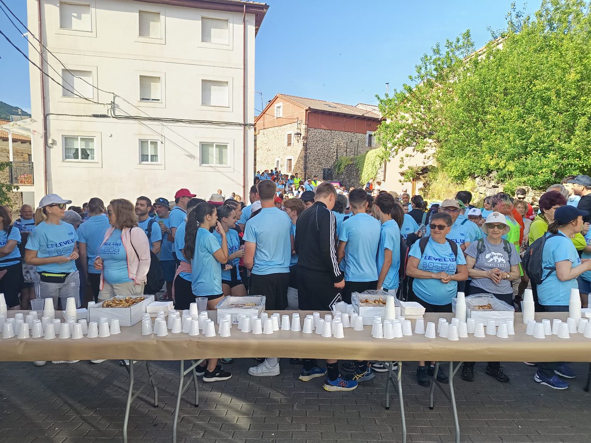 Hoy se ha desarrollado a #Marcha de #ADECAS que organiza la <a href="/FPersonas/">Fundación Personas</a> y que ha sido un éxito de participación y con la que colaboramos. 
¡Enhorabuena a todos los participantes!