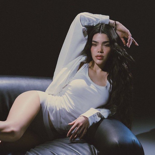 KeniaOsReport's tweet image. Spotify Update — Oyentes Mensuales:

@KeniaOs — 8,686,129 (+192,994)