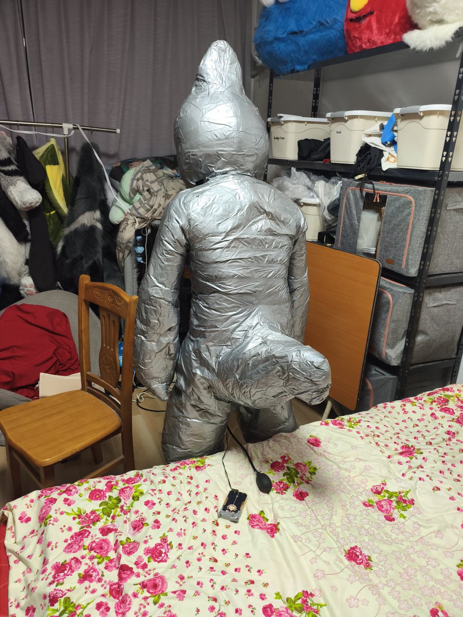 Squidsauce46's tweet photo. 1,2,3....4~
端午节安康~
奉上小火龙肉粽一枚~ https://t.co/JAxYZ1qC7g