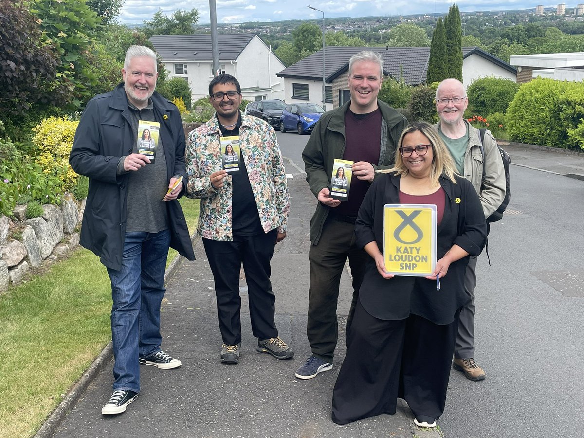 George Adam (@georgeadam) on Twitter photo Huge turnout by <a href="/theSNP/">The SNP</a> activist today.
Great to see #TeamPaisley & SNP activists across Greater Paisley (Renfrewshire ๐) for a big door knock in Hamilton, Larkhall & Stonehouse!
Fantastic to hear from <a href="/KatyLoudonSNP/">Cllr Katy Loudon</a> & <a href="/JohnSwinney/">John Swinney</a> before we got stuck in
#VoteSNP #ActiveSNP Huge turnout by <a href="/theSNP/">The SNP</a> activist today.
Great to see #TeamPaisley & SNP activists across Greater Paisley (Renfrewshire ๐) for a big door knock in Hamilton, Larkhall & Stonehouse!
Fantastic to hear from <a href="/KatyLoudonSNP/">Cllr Katy Loudon</a> & <a href="/JohnSwinney/">John Swinney</a> before we got stuck in
#VoteSNP #ActiveSNP