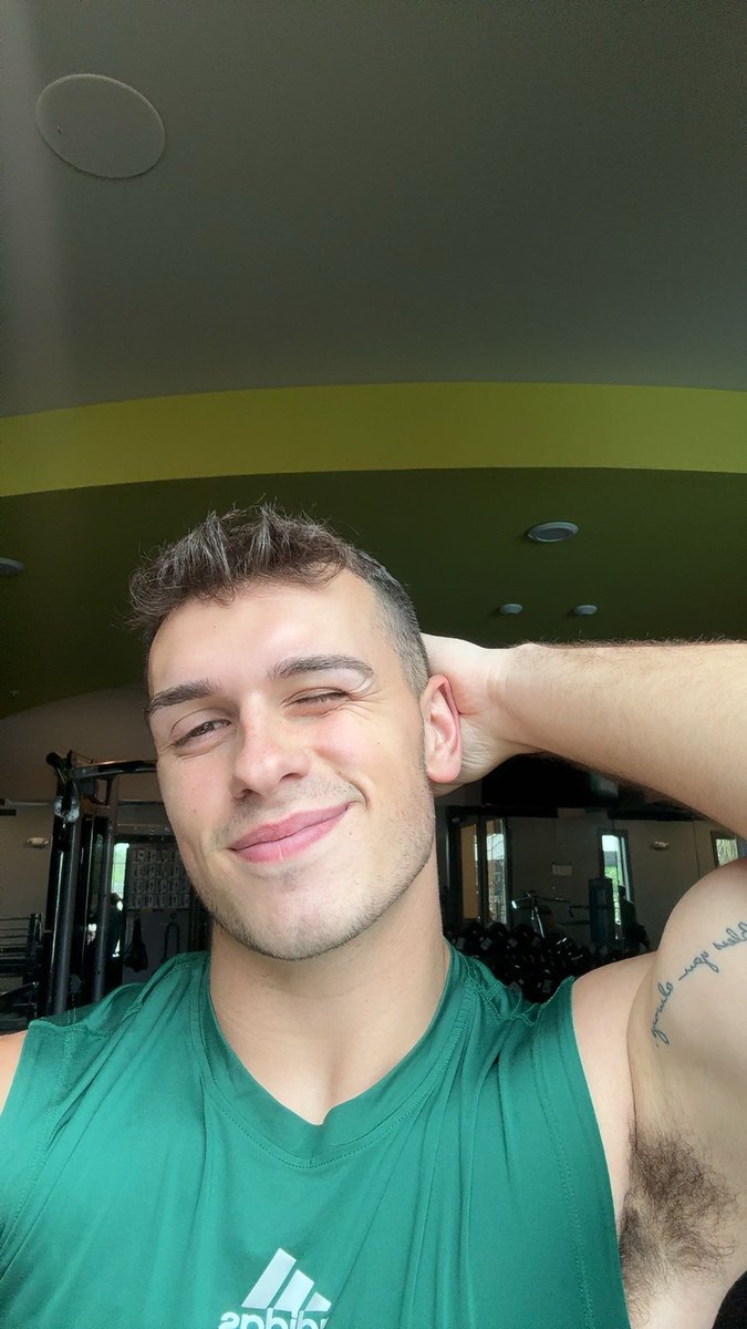 It’s so gloomy outside :/