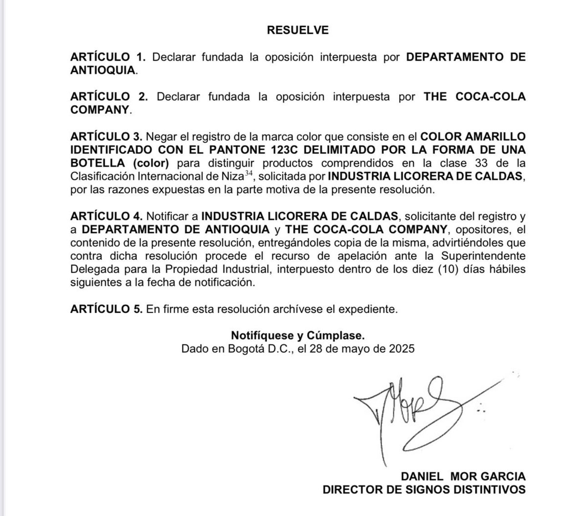 La Superintendencia de Industria y Comercio negó la solicitud de la Industria Licorera de Caldas (ILC) para la exclusividad del color el amarillo para distinguir su aguardiente.