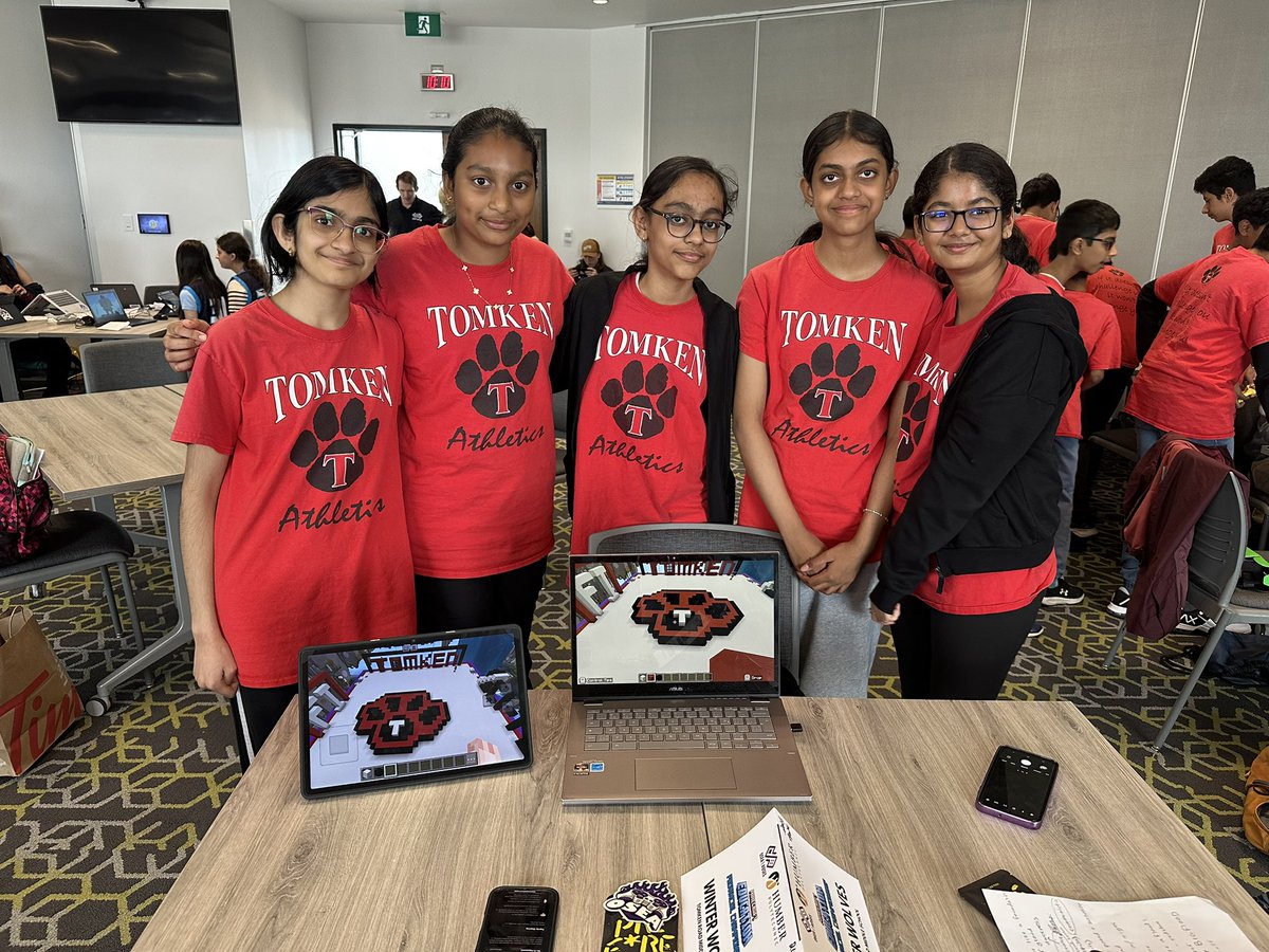 Amanda Rose tweet media