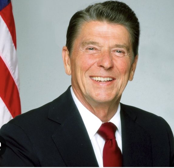 DavidAsmanfox's tweet photo. Our deficit is way too high…over 6% of our entire GDP.
Pres Reagan also had a deficit over 6% of GDP in ‘83. But after all his big tax cuts kicked in, the economy boomed and the deficit to GDP ratio went down to 3.1% by ‘88.
Getting Trump’s tax cuts passed now would solve a lot. https://t.co/tAgNIHNARE