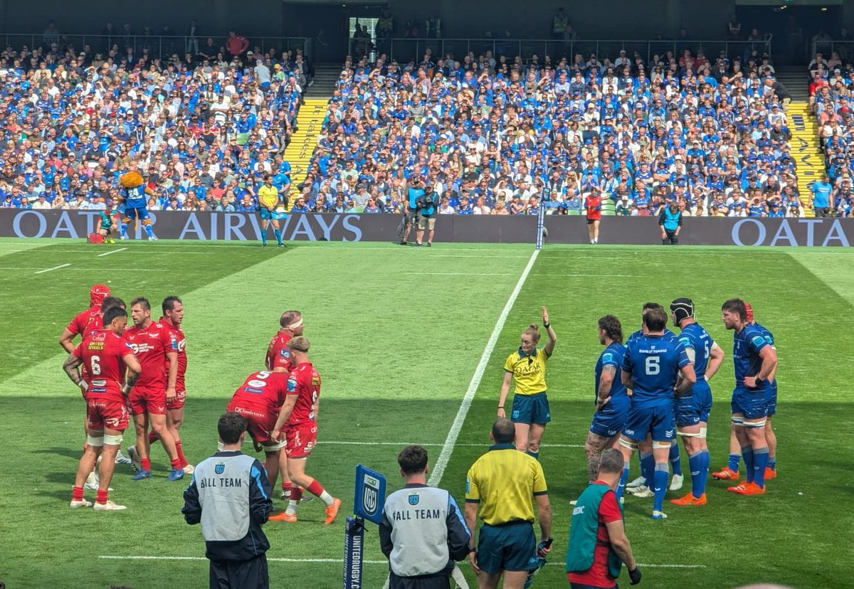 Sinéad Gibney (@sineadgibney) on Twitter photo A great game from both teams and the officials, and a great <a href="/leinsterrugby/">Leinster Rugby</a> win. 💙
33-21
#LEIvSCA A great game from both teams and the officials, and a great <a href="/leinsterrugby/">Leinster Rugby</a> win. 💙
33-21
#LEIvSCA