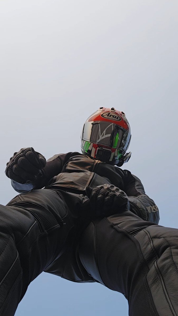 Hello down there, what're you looking at? 😈