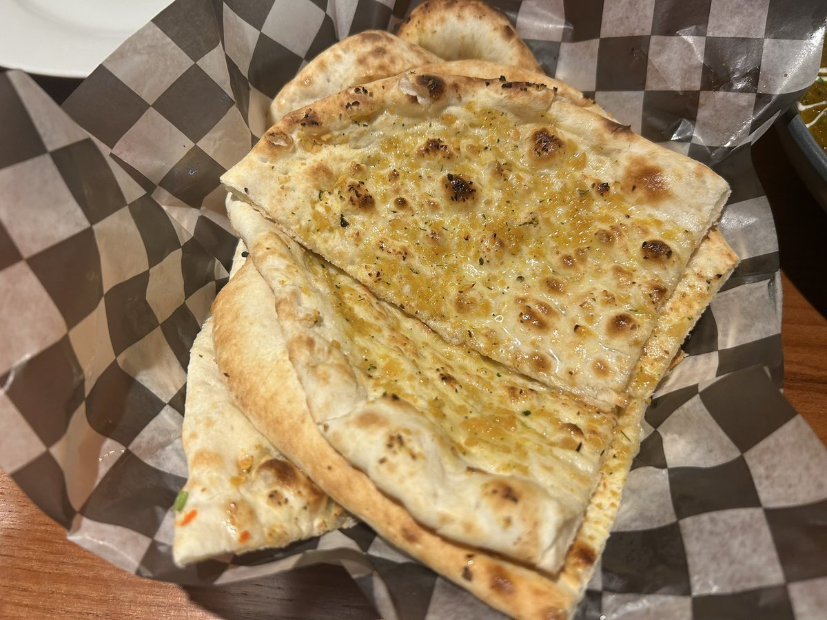 After a long day of excitement, Peter and I snuck out and had a quick dinner at Masala Boyz - tandoori chicken, palak paneer and garlic naan bread