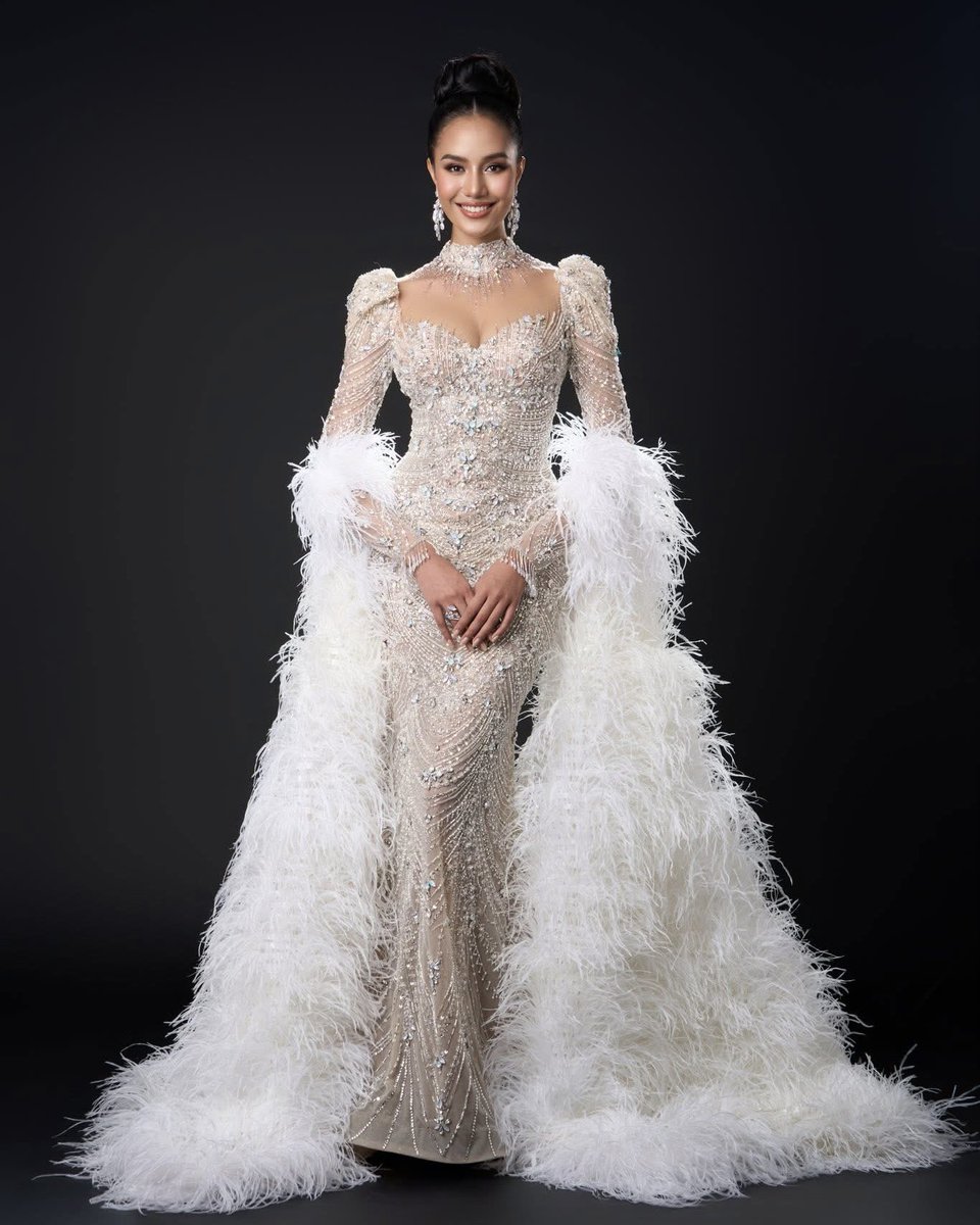 WeLoveSF's tweet photo. 👑✨ยินดีกับ โอปอล สุชาตา ช่วงศรี 
กับตำแหน่ง #MissWorld2025 

ขอบคุณภาพจาก TPN GLOBAL

#โอปอลสุชาตา #Opalsuchata 
#MissWorld #MissWorldThailand2025
#SFcinema 🍿❤️ https://t.co/hLL8pzU3qJ