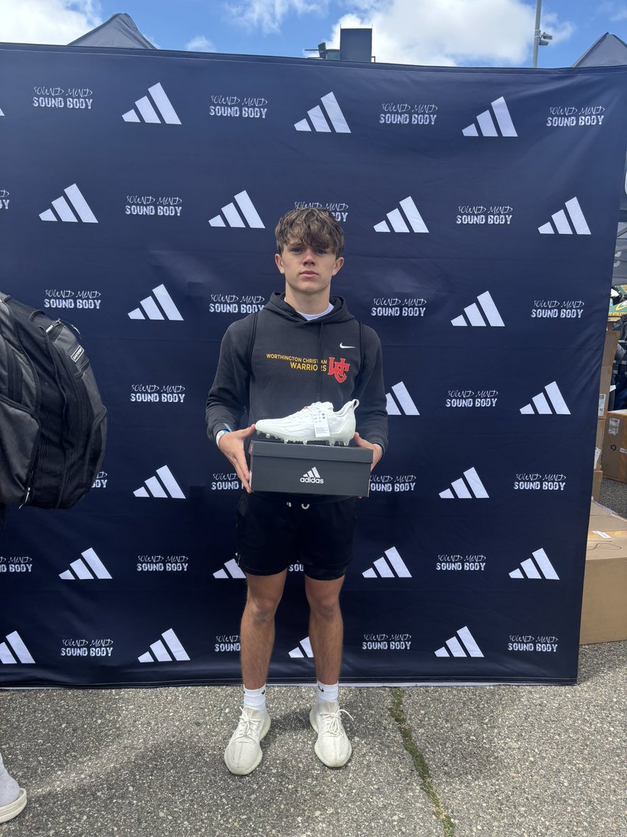 Jack Smolenski (@jacksmolenski) on Twitter photo New cleats at the sound mind sound body camp
<a href="/adidasFballUS/">adidas Football US</a>
<a href="/adidas/">adidas</a>
<a href="/smsbacademy/">SoundMind SoundBody®</a> New cleats at the sound mind sound body camp
<a href="/adidasFballUS/">adidas Football US</a>
<a href="/adidas/">adidas</a>
<a href="/smsbacademy/">SoundMind SoundBody®</a>