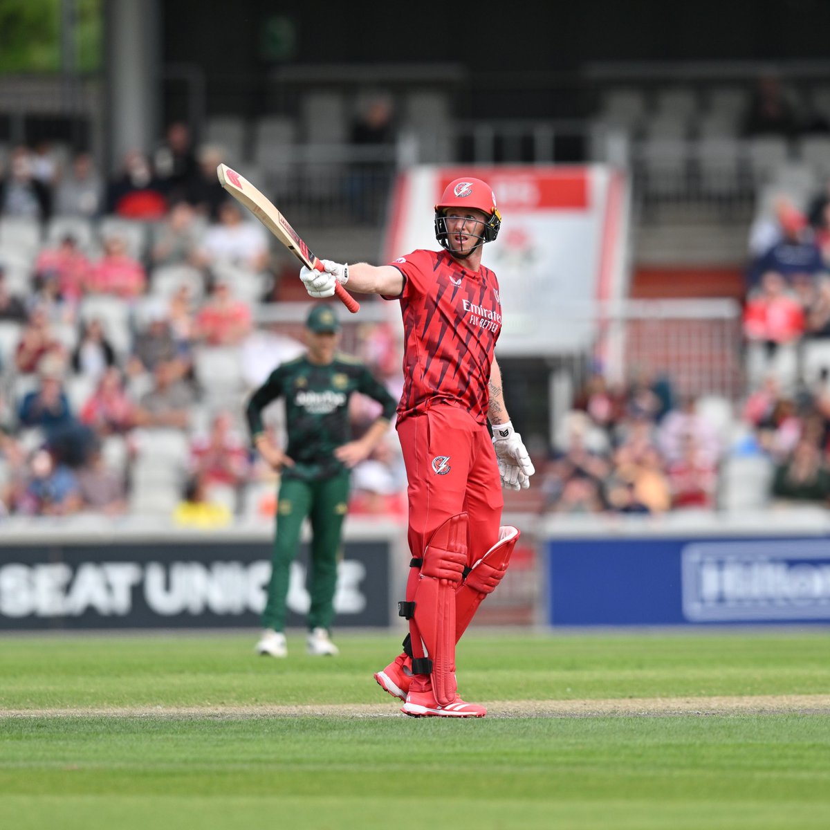 lancscricket's tweet image. Exceptional Wellsy! 🌹👏

Luke Wells dismissed for 87 after some absolutely brutal hitting alongside Keaton Jennings.

177-1 (15.4)

⚡️ #StrikeTogether