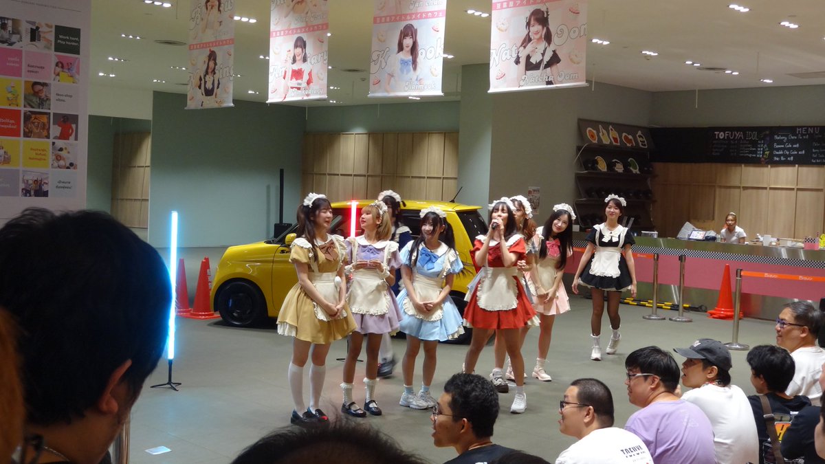 tesho_x7's tweet photo. #ไม่หลงก็เลย EP 54
いよいよ明日!TOFUYA MAKETTO イベントです🇯🇵🚗³
BRAVO BKK にて開催されます!!
#rinaizuta #伊豆田莉奈 #いずりな
#TOFUYA
#PERTAMINAFASTRON
#BRAVOBKK
#TOFUYAMAKETTO
#TOFUYAUNDERGROUNDMEET
#galaxy_48 https://t.co/xo2Cq5aKEC
