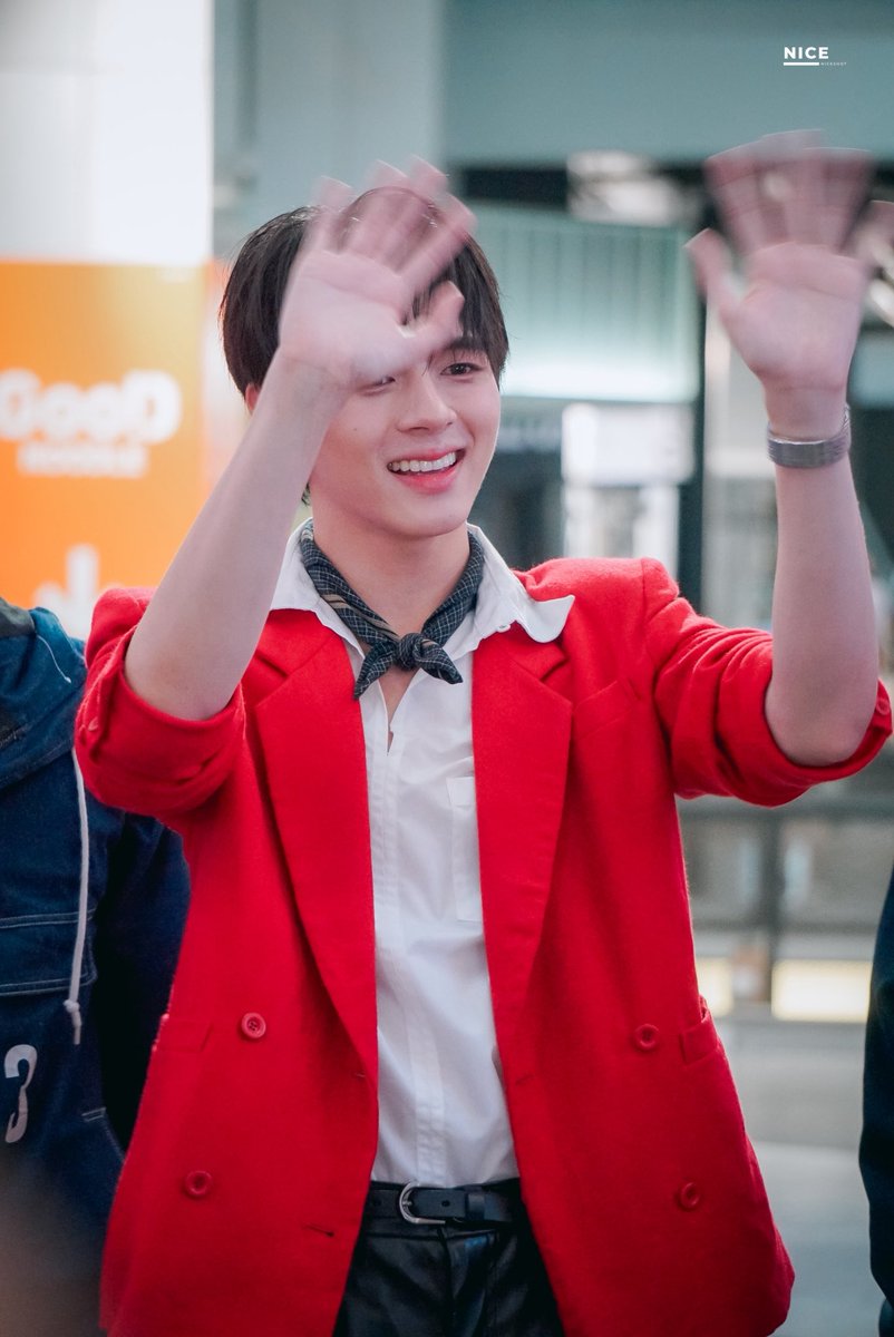 NiceShot2708's tweet photo. 310525 | #KnockOutMyHeart 

ขอให้ไนซ์เป็นที่รัก 💓
@niceboripat 

#KnockOutTheSeries 
#หมัดน็อกล็อกหัวใจ
#niceboripat https://t.co/6sbl0ZL5bB