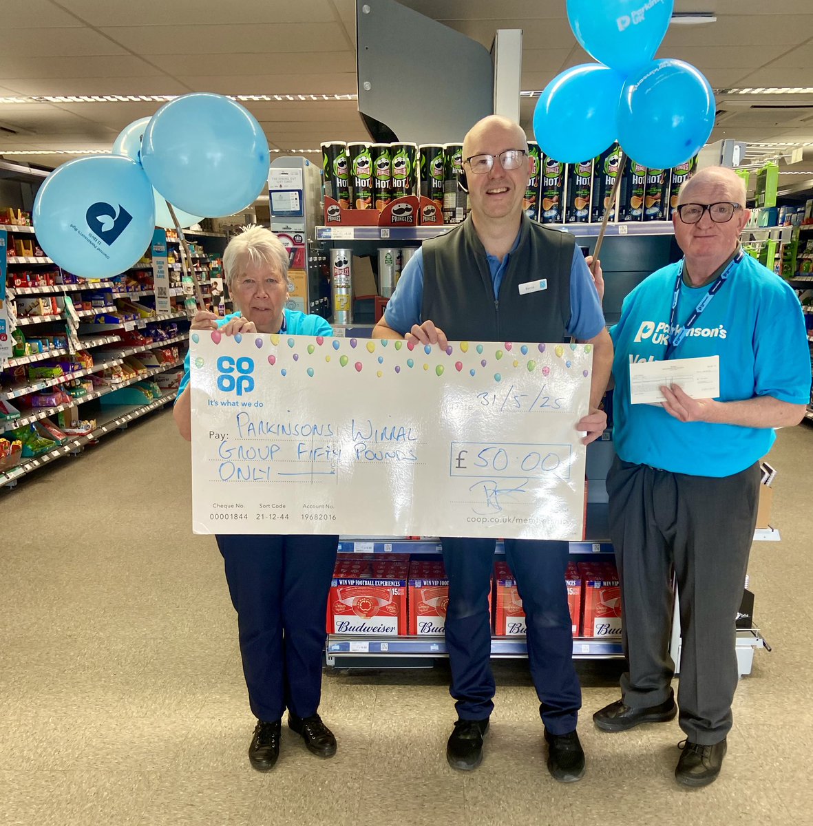 Great to help out Parkinson’s Wirral with a small donation of £50 for their Afternoon Tea.
<a href="/ParkinsonsUK/">Parkinson's UK</a> 
<a href="/jeanie_hughes/">Jean McCormick</a> 
<a href="/ianhall_92588/">Ian Hall</a> 
<a href="/coopuk/">Co-op</a>