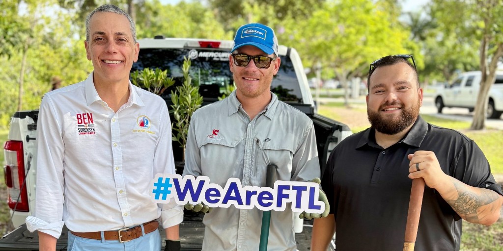 FTLCityNews's tweet photo. Today, volunteers joined #TeamFTL and the Coastal Conservation Association to plant new mangroves right here in Fort Lauderdale.

Every root helps restore our waterways and strengthen our coast. 🌱

📍George English Park https://t.co/tx65r5u8S6