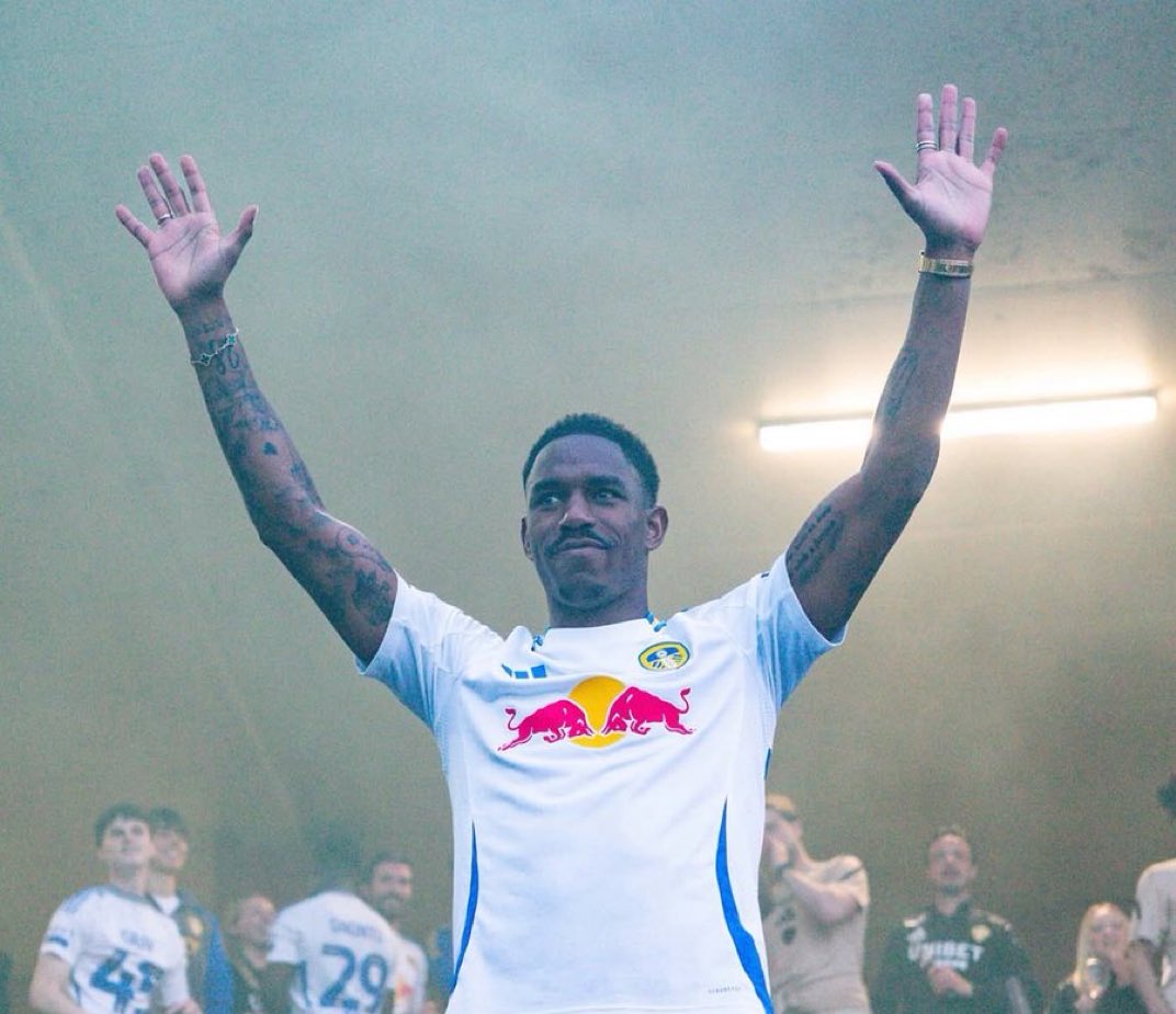 Not too bothered i can’t lie. 

Wouldn’t have had him starting in the PL anyway but good for squad depth. 

Thanks for everything you have done and wish you all the best Junior Firpo. 👏 

#LUFC