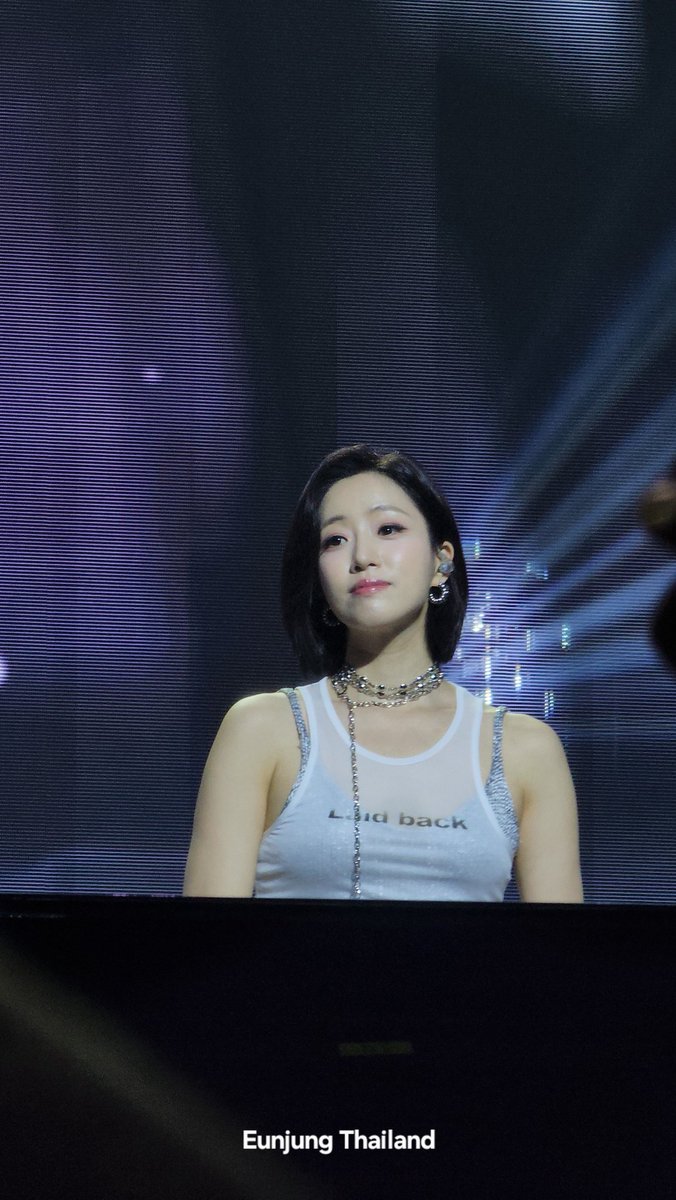 EunjungTHfan's tweet photo. Eunjung @taraeunjung1212 
At #YelloOConcert 
#T_ARA #티아라 https://t.co/DxRMF1O5E1