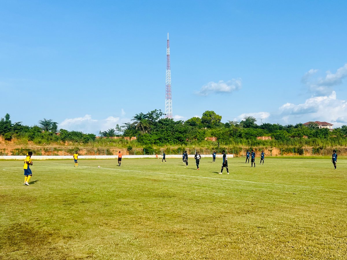 46' | ⚫️🟡 

Back from recess. All to play for in the second half

KOTOKU ROYALS 0️⃣ - 0️⃣ SEMPER FI