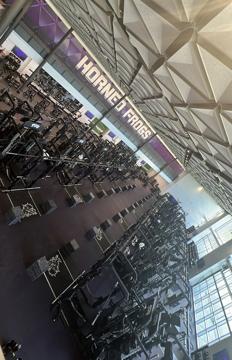Isn’t she lovely? 🐸 #CarterBoys26