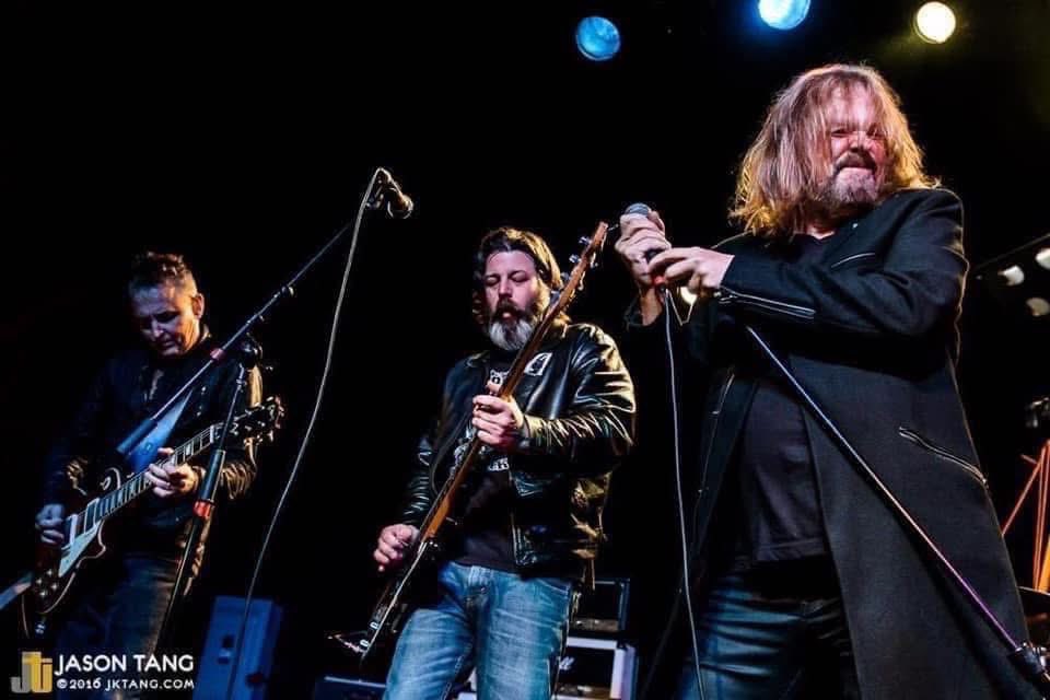 Such a thrill to play with Brad a few years ago! Mike &amp; all of us in Shadow will always love Brad and everyone in TKO! 📸: Jason Tang