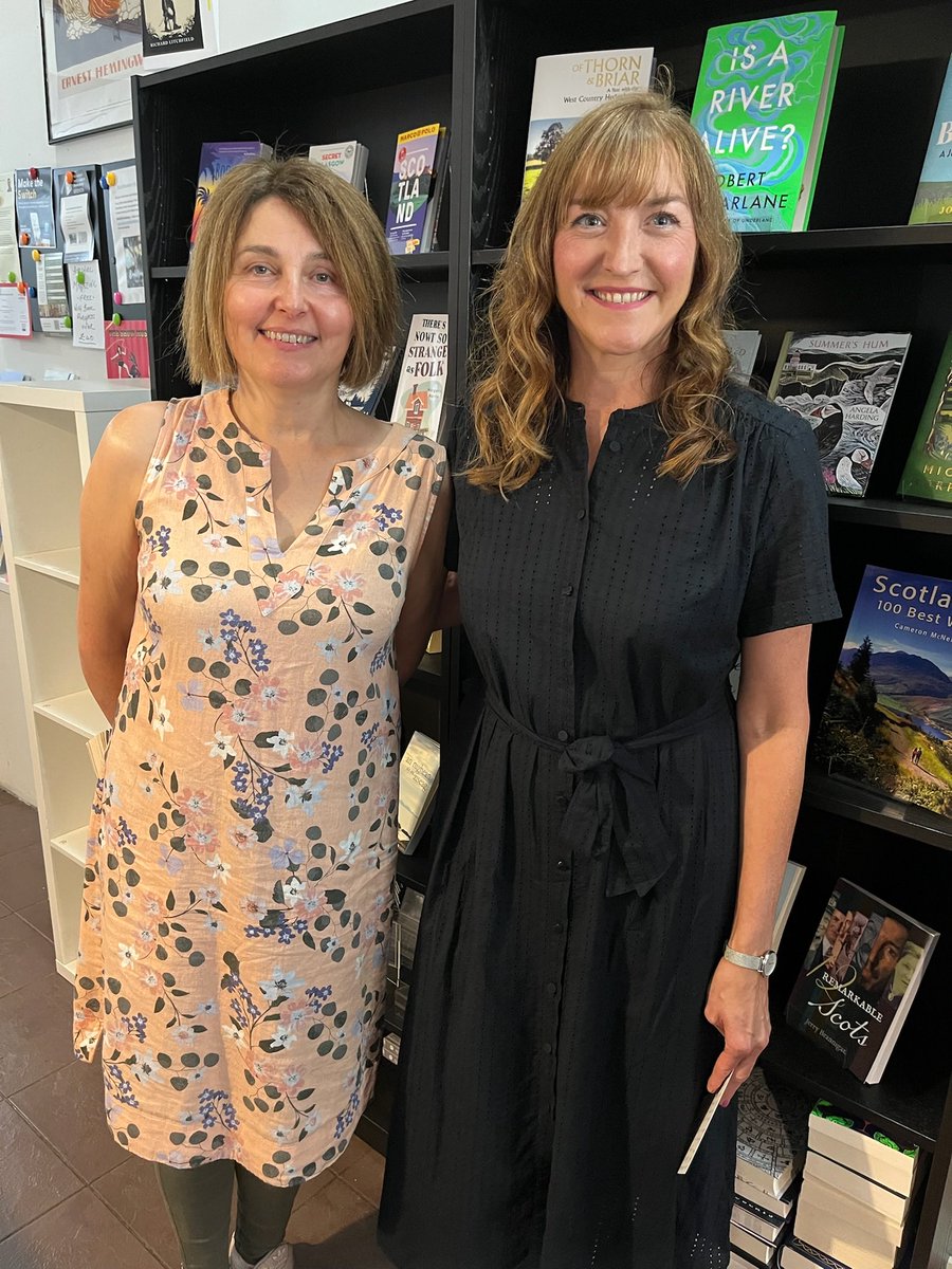 ballantyne_lisa's tweet image. Fabulous evening @BookNook_Sarah for the launch of @writerkcampbell ‘s enthralling new novel #ThisBrightLife