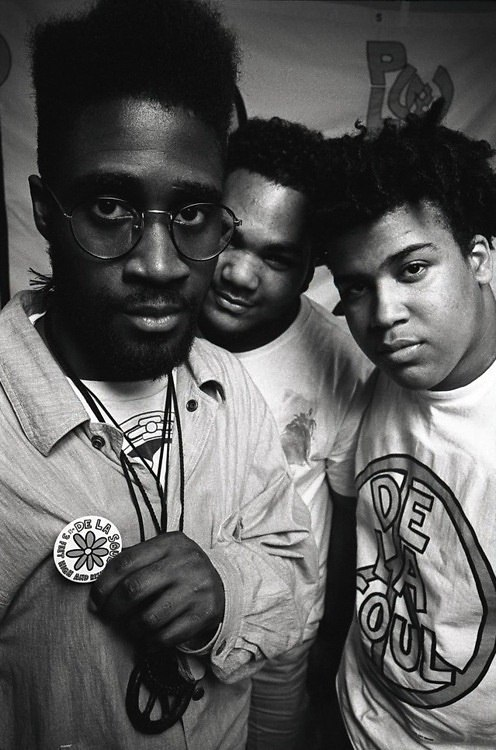 Sur votre radio CHIC RADIO HITS : Ring Ring Ring (Ha Ha Hey) (1991) - DE LA SOUL labels4radios.eu #chicradiohits #top40 #hits