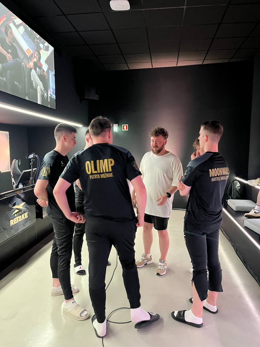 A few words from the GOAT 🐐 <a href="/EdwardCSGOD/">Ioann Sukhariev</a>