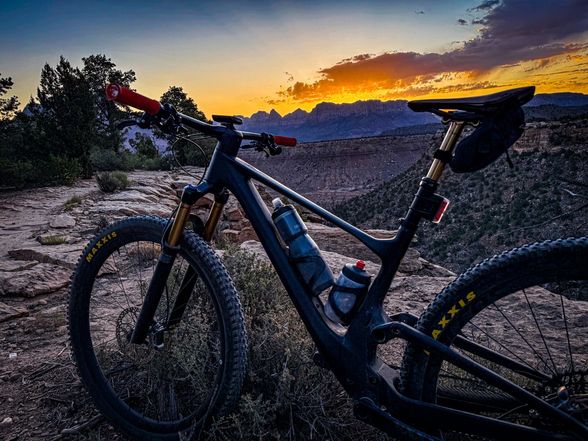 I'm sure you live in a great place. But I'm also sure you don't get to ride Wire Mesa  on a regular basis...but you can! Move to Utah and join me. 😘 

Taken shortly before I broke my derailleur trying to clean a big rock and endo'd. 🤣 (But that can happen anywhere!)