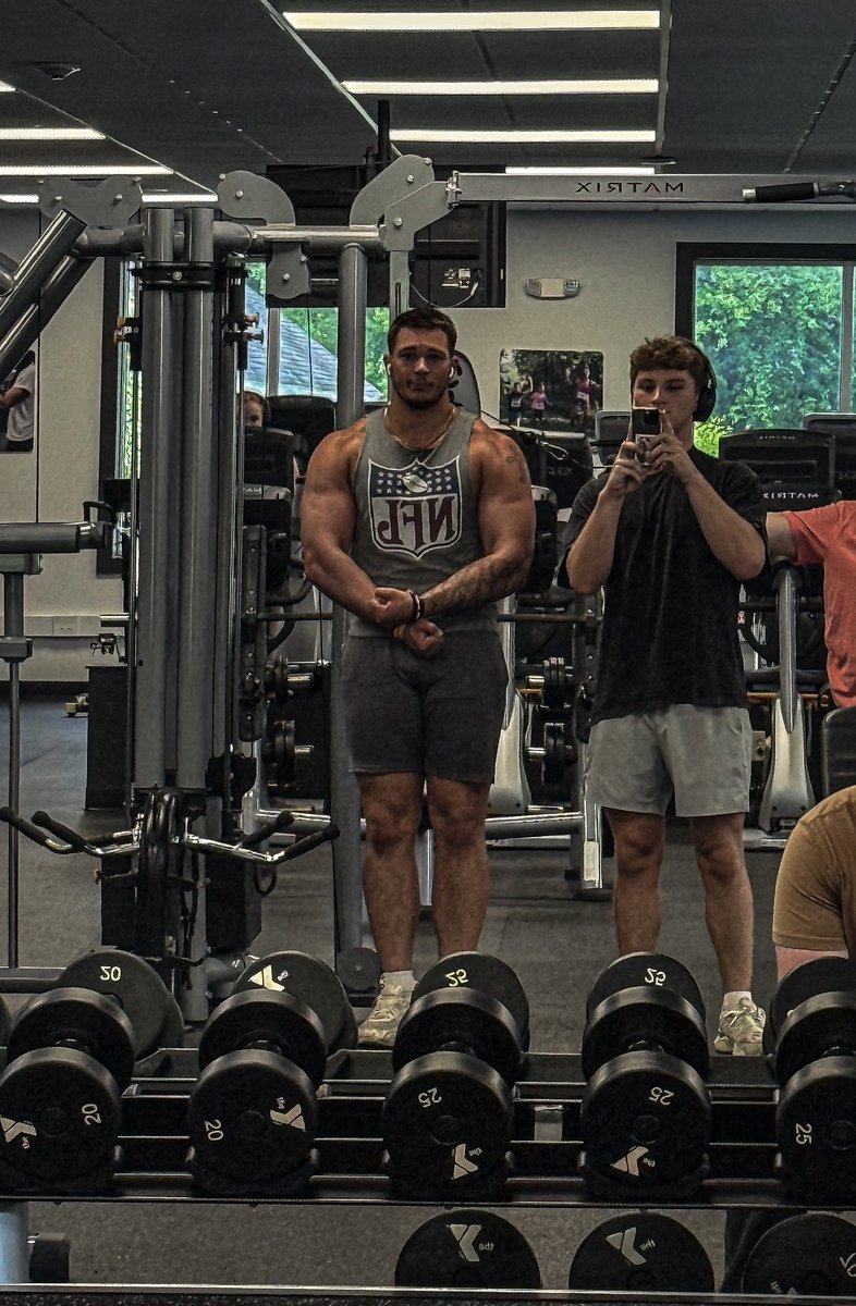 They say dress for the job you want, but don’t want it, I need it.💎 <a href="/nflcommish/">Roger Goodell</a>