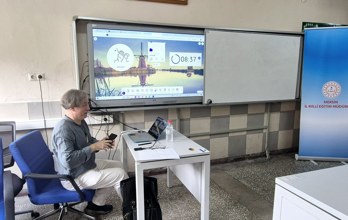 Müdürlüğümüz tarafından yürütülen #Erasmus+ Okul Eğitimi Akreditasyonu kapsamında gerçekleştirilen Uzman Daveti 👨‍🏫faaliyeti ile 26-30 Mayıs 2025 tarihleri arasında merkez ilçelerde bulunan öğretmenlere yönelik "Geleceğin Eğitimi/Dijital Araçlar,Yapay Zeka ve Yaratıcı Öğrenme"