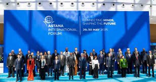 President Paul Kagame has called on the international community to fundamentally change its approach to global conflicts, urging leaders to focus on addressing their underlying causes rather than merely managing them through temporary measures. Click here for more information