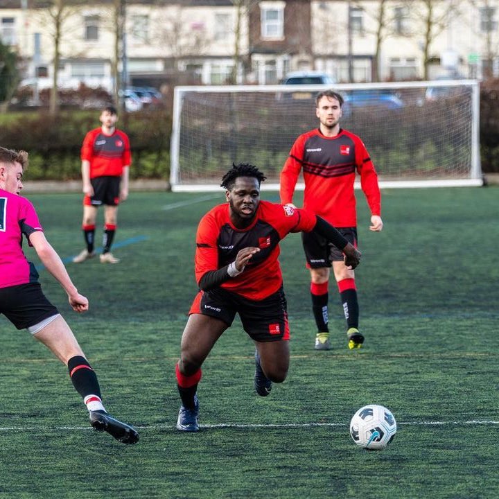 Name: Banji
Age: 25
Location: South London
Position: RW | RF | ST
Previous clubs: Athletic Newham (on trial), Shepards Bush sb ballerz, Staffordshire University 1st team

Level looking for: Looking for Step 4-5