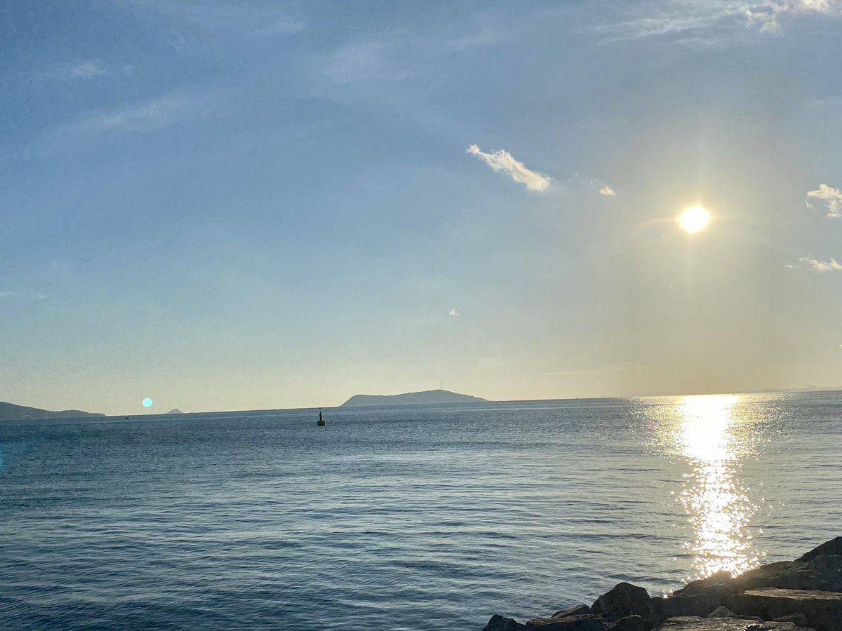 GÖĞE BAKMA DURAĞI