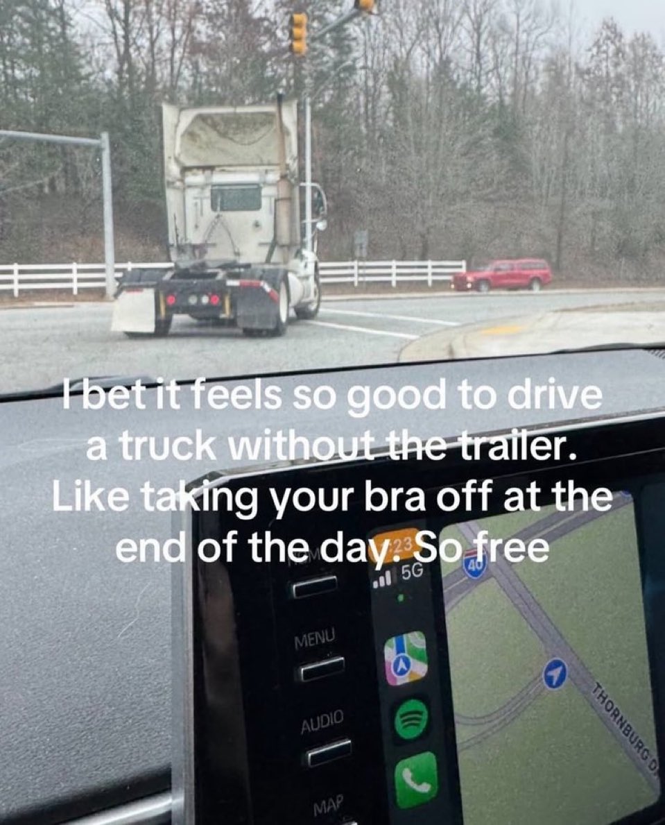 chaotic memes (@memechaotic) on Twitter photo 