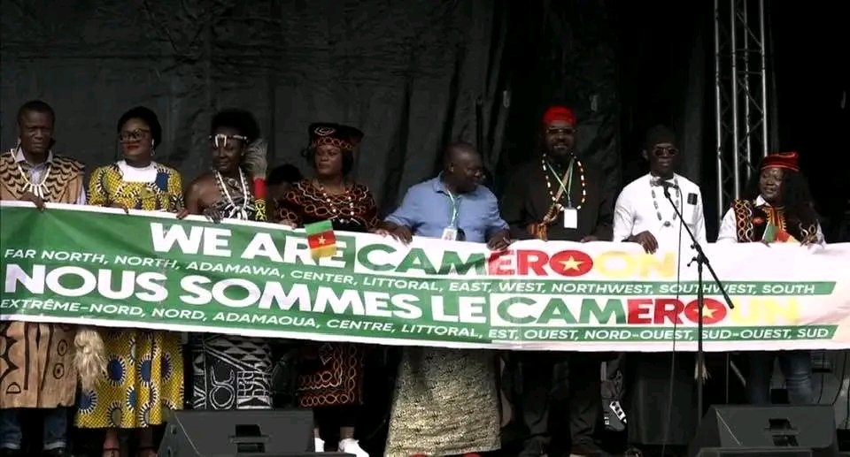 We are Cameroon ! 🇨🇲🇨🇲

Nous sommes le Cameroun ! 🇨🇲🇨🇲

Le virus du tribalisme qu’entretient ce régime ne passera pas par nous !

©Arol KETCH - 31.05.2025
Rat des archives