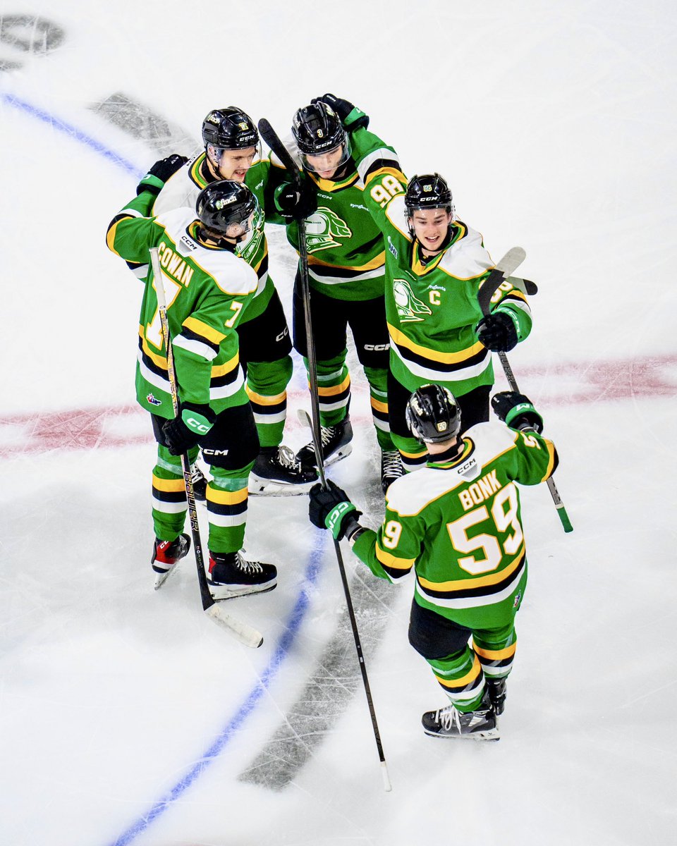LondonKnights's tweet photo. One final game with this core.

#MemorialCup https://t.co/9pjntBr8xm