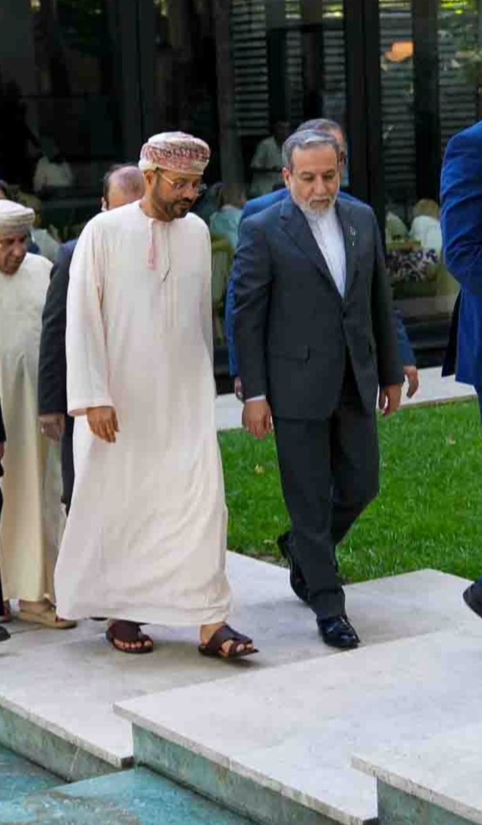 Seyed Abbas Araghchi (@araghchi) on Twitter photo My dear brother <a href="/badralbusaidi/">Badr Albusaidi - بدر البوسعيدي</a>, distinguished Foreign Minister of Oman, paid a short visit to Tehran today to present elements of a US proposal which will be appropriately responded to in line with the principles, national interests and rights of the people of Iran. My dear brother <a href="/badralbusaidi/">Badr Albusaidi - بدر البوسعيدي</a>, distinguished Foreign Minister of Oman, paid a short visit to Tehran today to present elements of a US proposal which will be appropriately responded to in line with the principles, national interests and rights of the people of Iran.