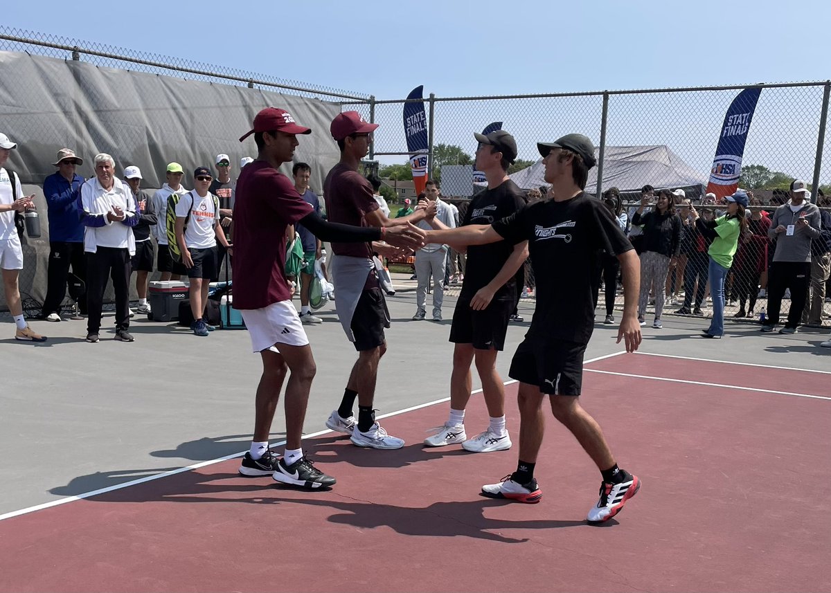 🎾 2025 <a href="/IHSA_IL/">Illinois High School Association #IHSA</a> Boys Tennis State Finals Championship and 5th Place Matches
📍Palatine High School
🌡️ 60°F
☀️ Sunny
💨 7 mph NE